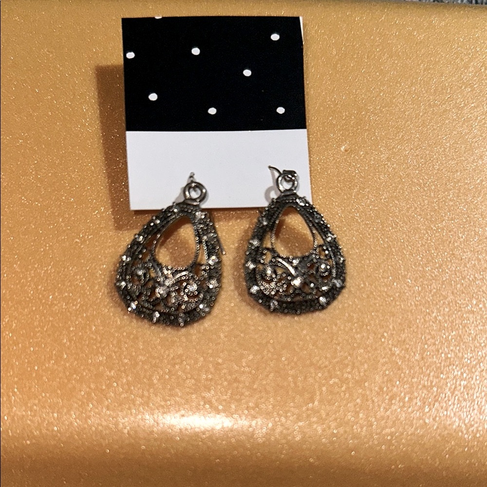 Elegant Silver Teardrop Earrings